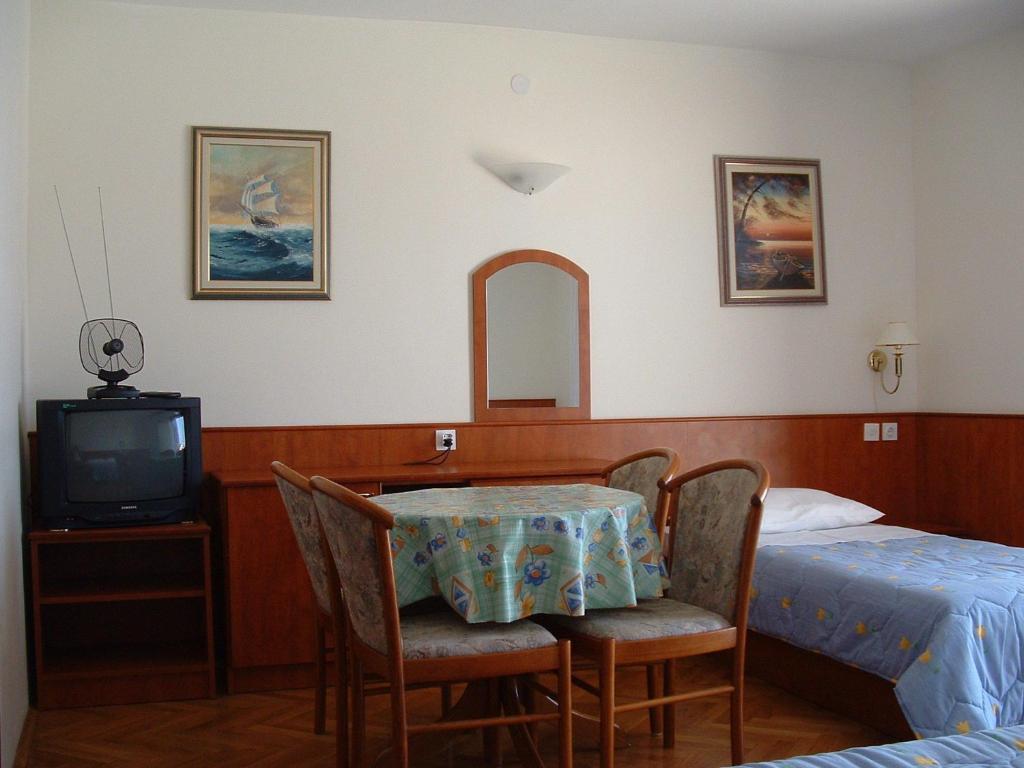 Apartments Mladina Mimice Rom bilde